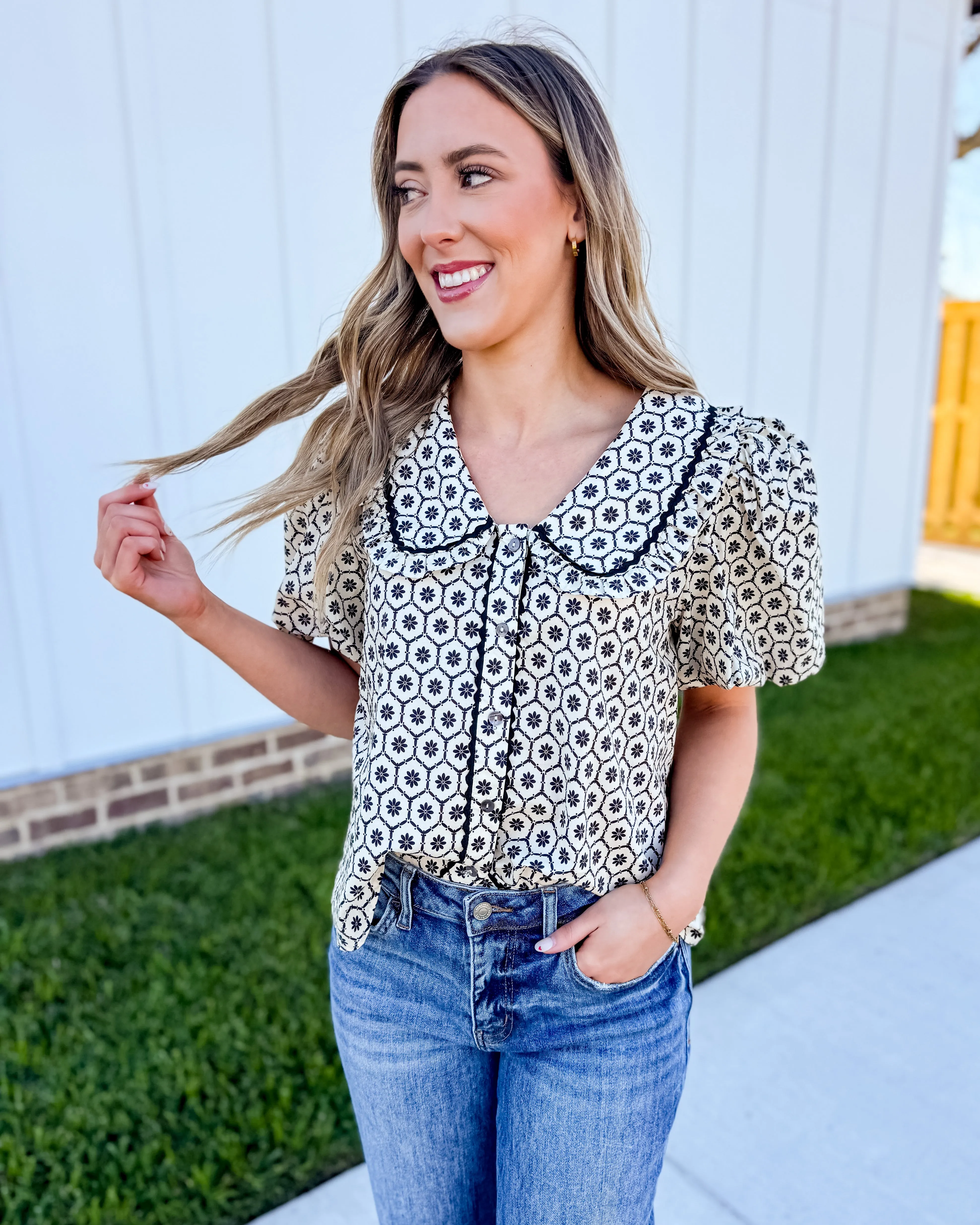Cream and Black Printed Peter Pan Collar Top