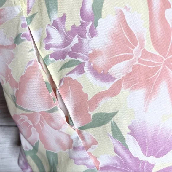 Victorias Secret Gold Label Vintage Satin Kimono Robe Pink Purple Yellow Floral